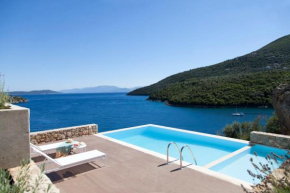 VILLAS MIRO - Luxury Villas with Direct Sea Access for 14 people